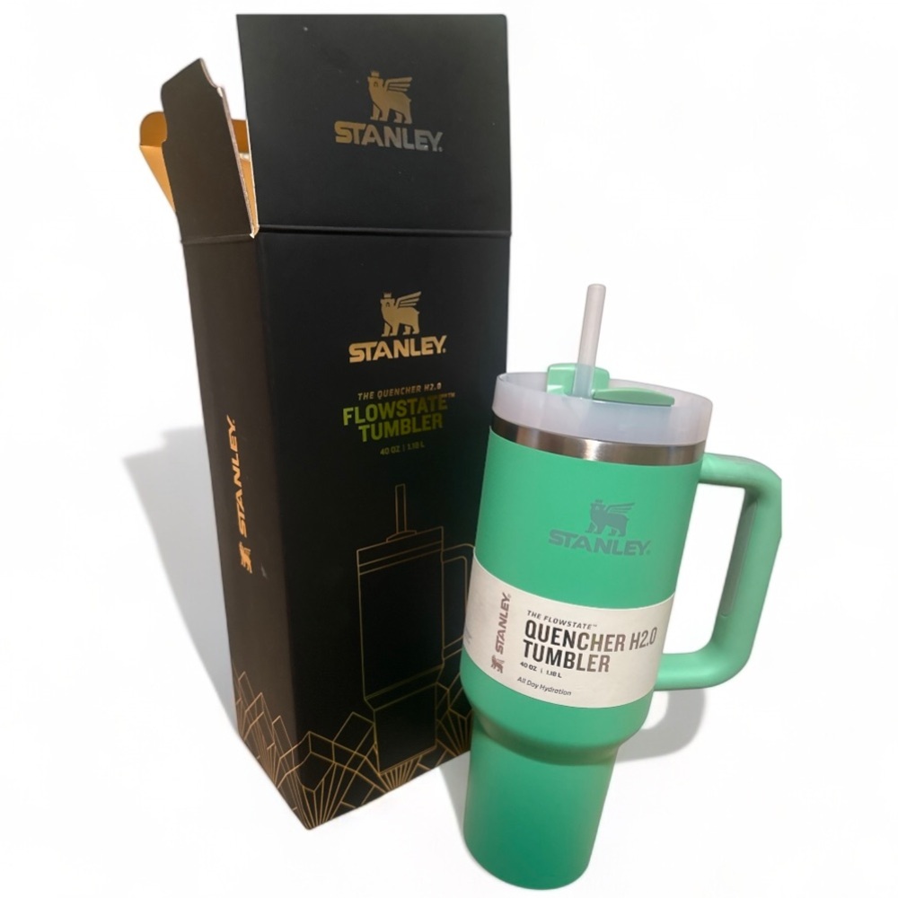 Stanley Flowstate Tumbler- The Quencher 2.0- 40 oz-1.18 L- Jade (SOLD OUT!)